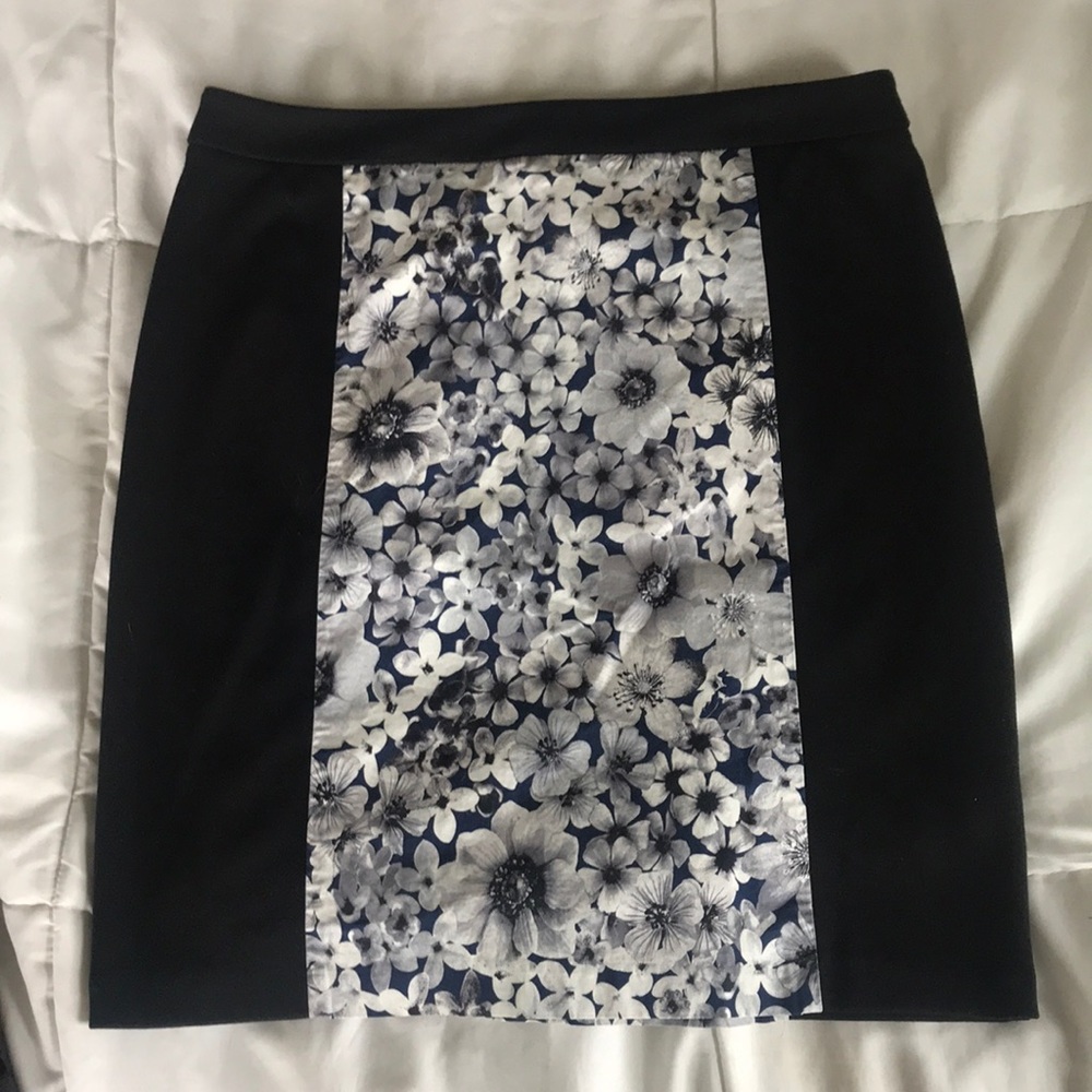 Laundry skirt